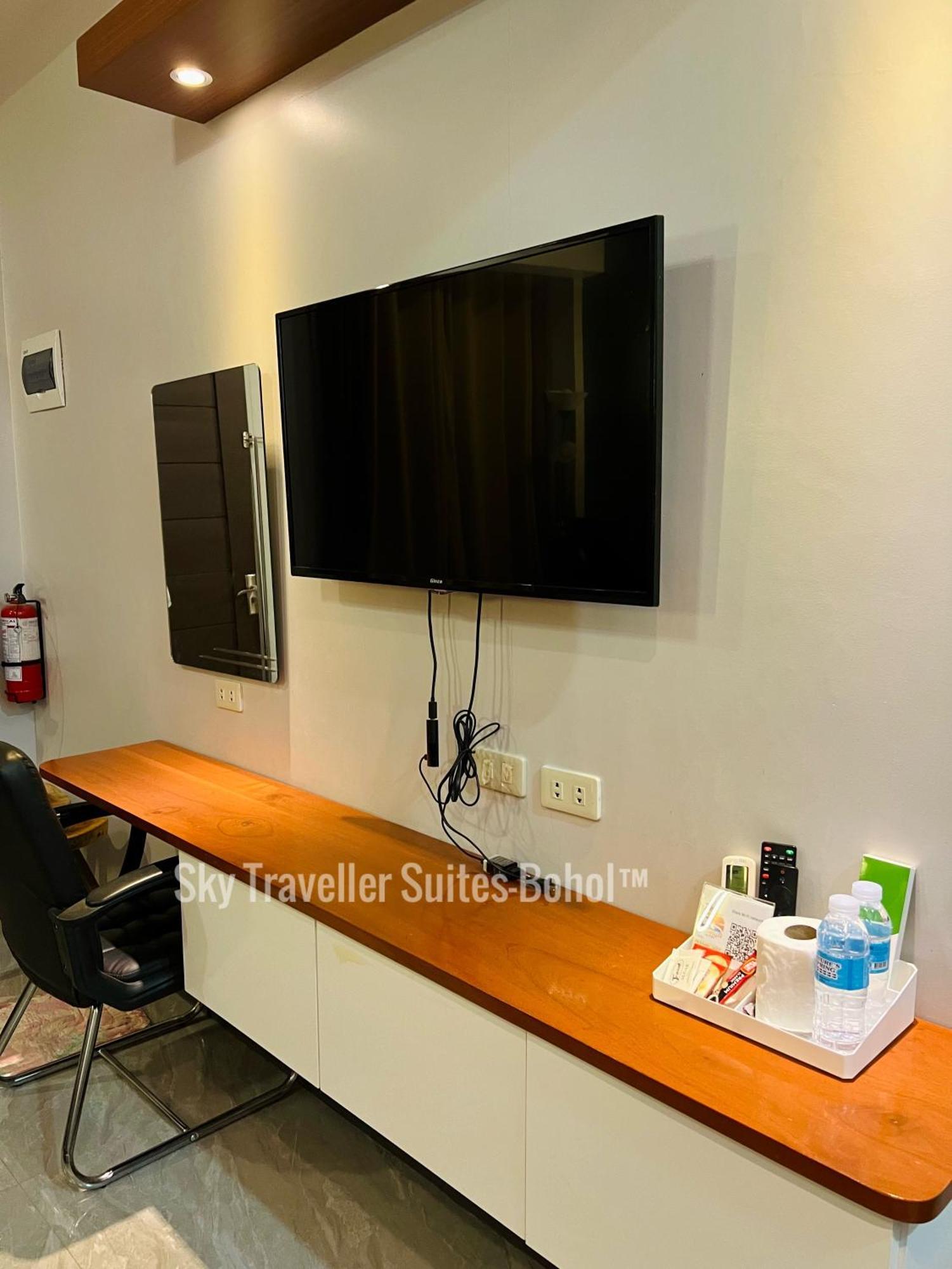 Sky Traveller Suites Panglao Exterior foto